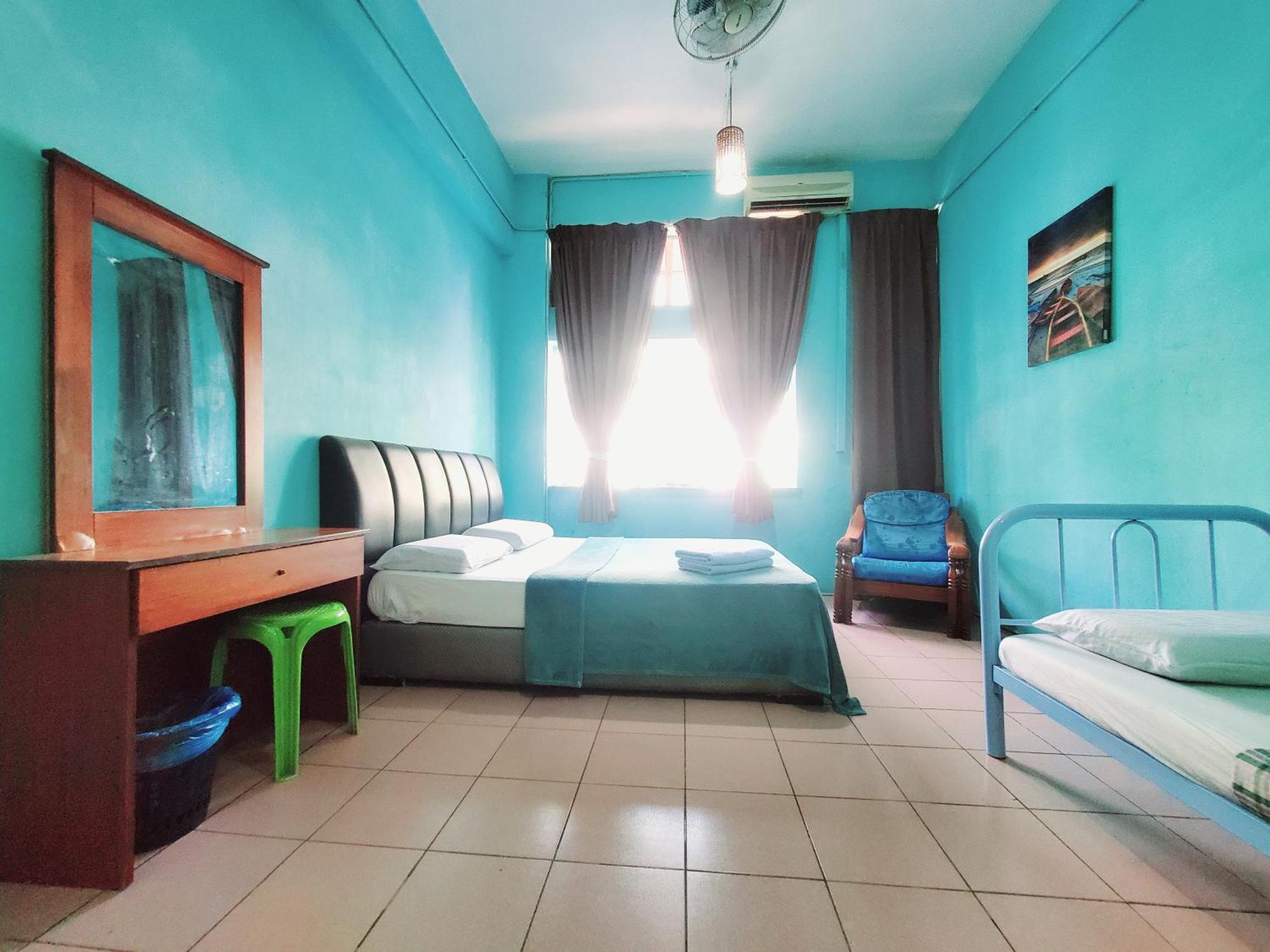 The Jesselton Cabin Sdn Bhd Kota Kinabalu Eksteriør billede