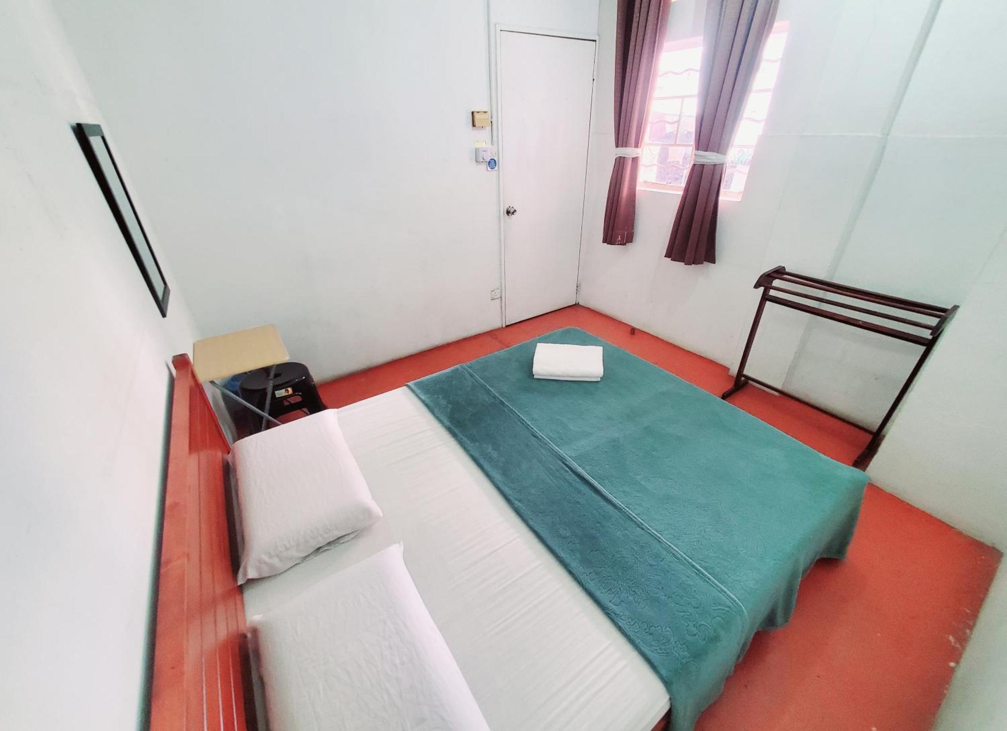 The Jesselton Cabin Sdn Bhd Kota Kinabalu Eksteriør billede