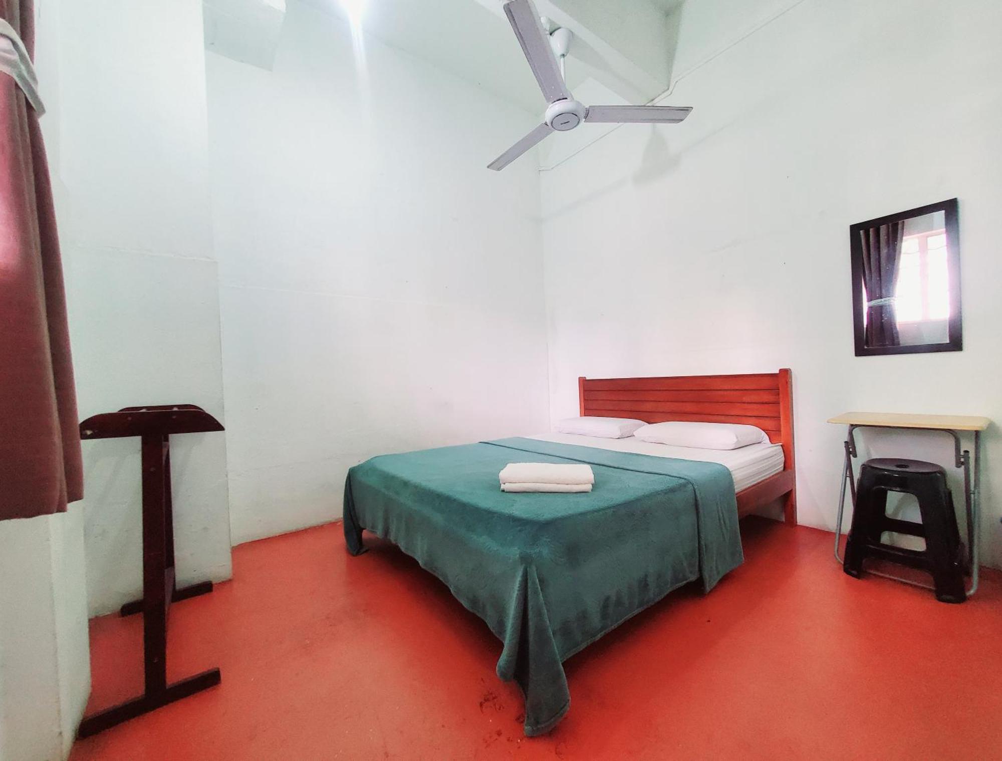 The Jesselton Cabin Sdn Bhd Kota Kinabalu Eksteriør billede