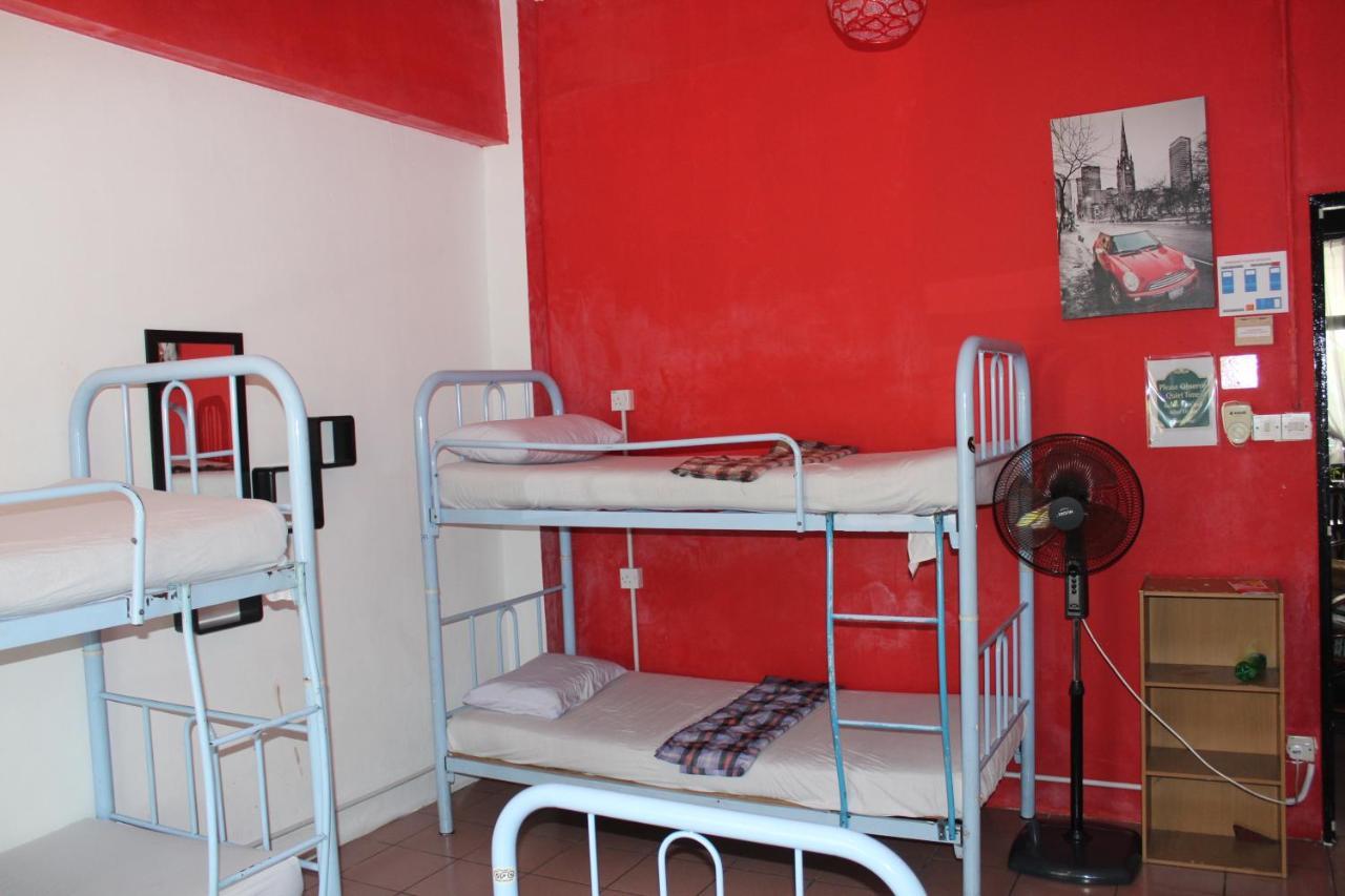 The Jesselton Cabin Sdn Bhd Kota Kinabalu Eksteriør billede