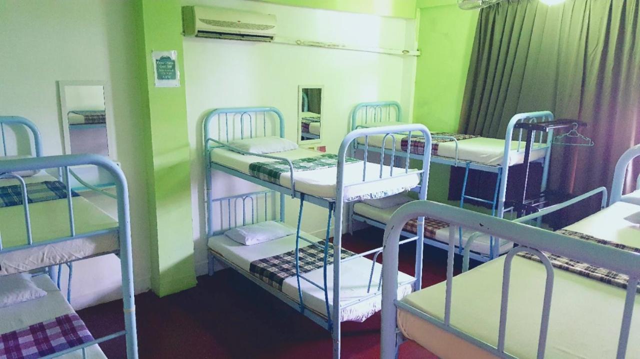 The Jesselton Cabin Sdn Bhd Kota Kinabalu Eksteriør billede